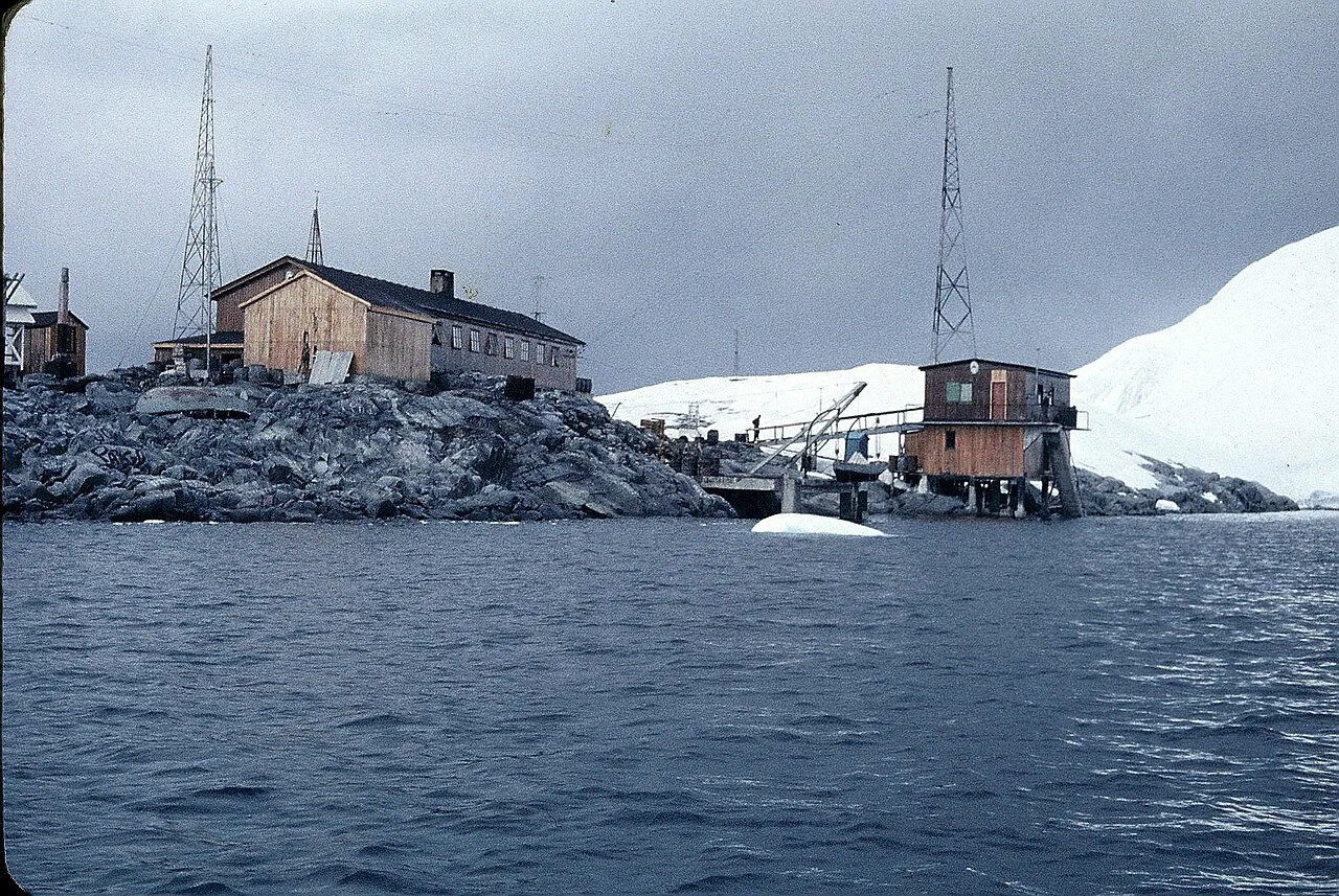 梅尔基奥尔群岛与科研站(Melchior Islands / Melchior Station)